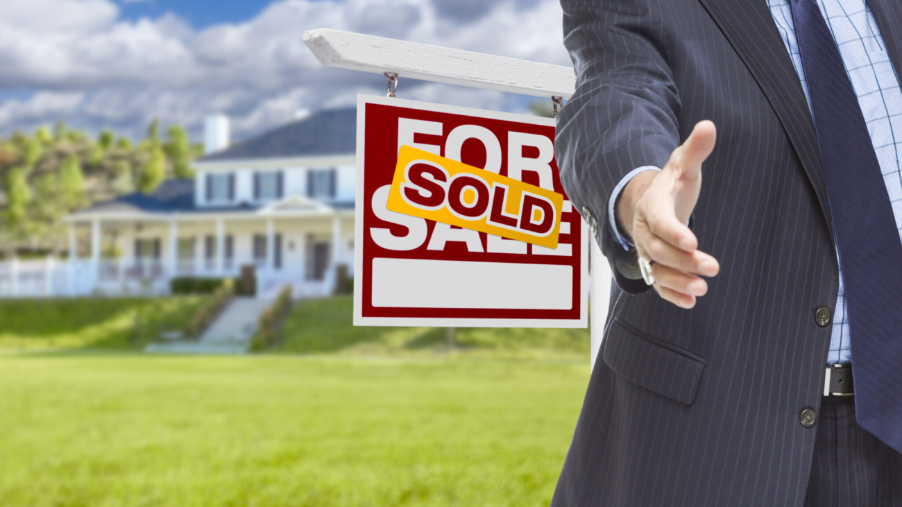 how-you-can-effectively-package-yourself-as-a-real-estate-agent